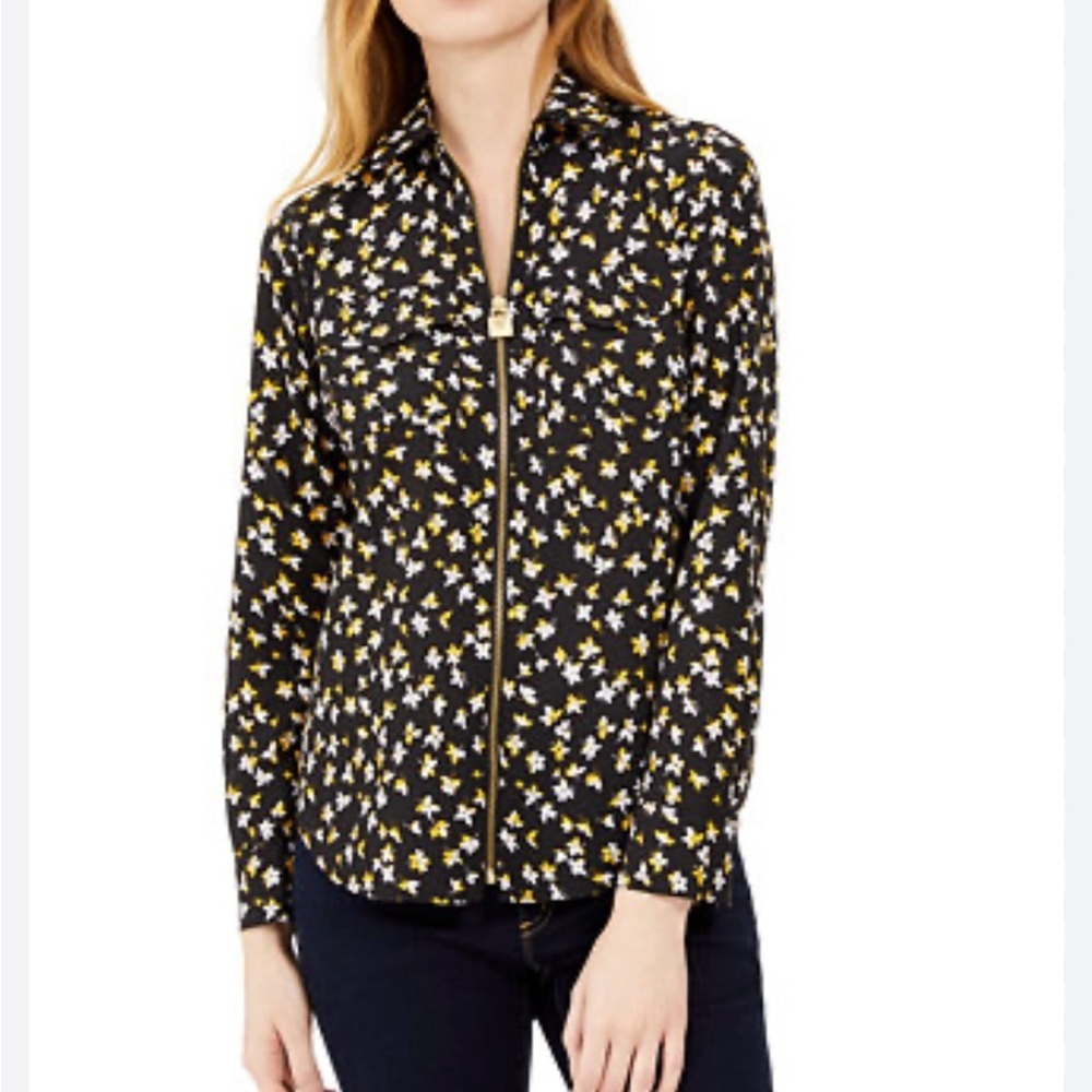 ❤️2/$15 or 3/$21❤️MICHAEL Michael Kors Black/Yellow Floral Top, Size Small